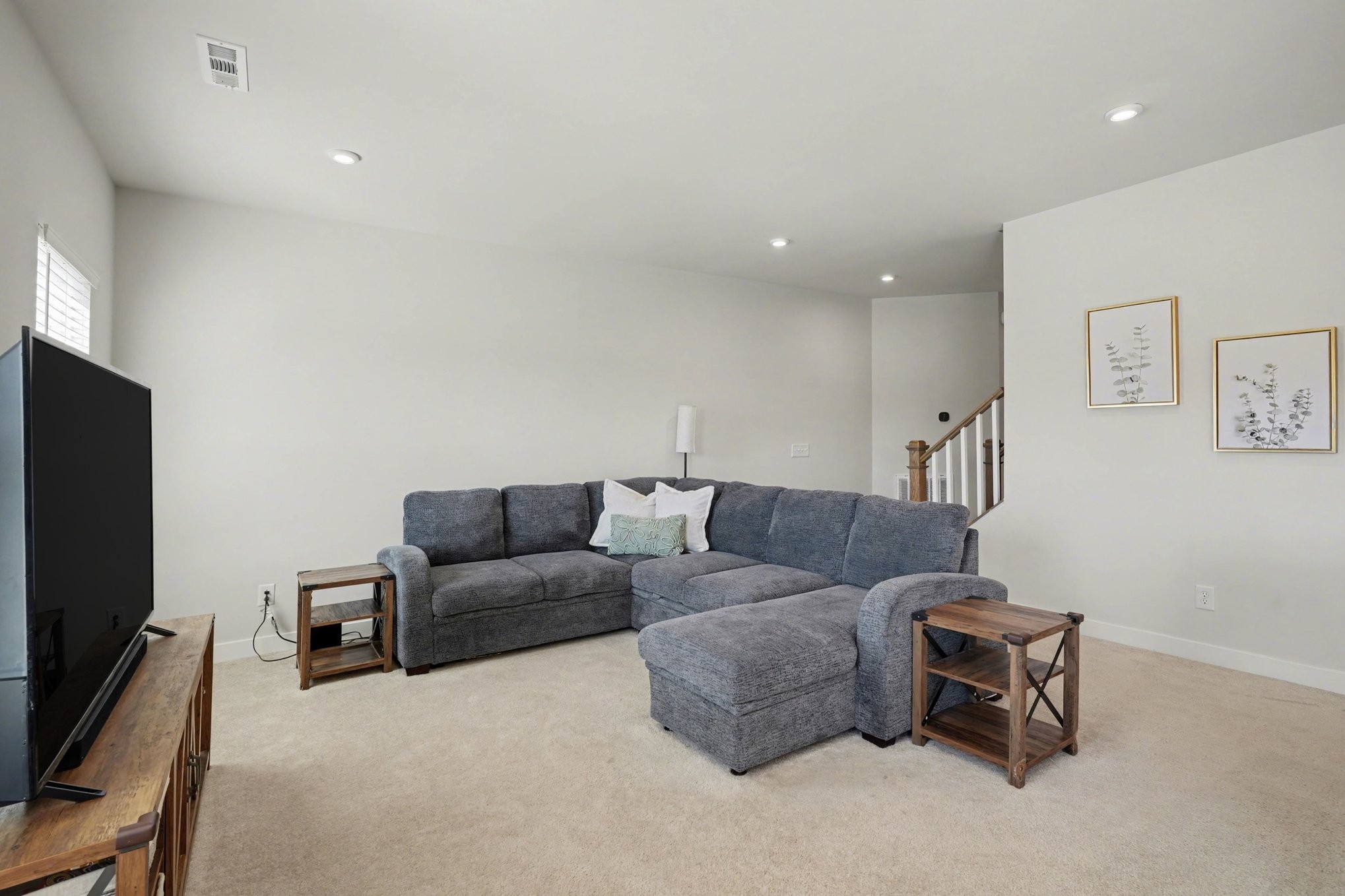 1338 Crescent Ridge Dr