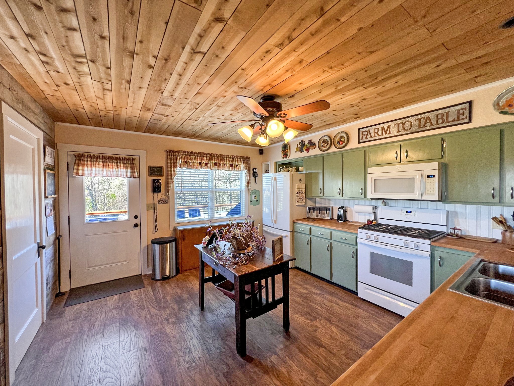 1259 Rocky Hill Estates Rd