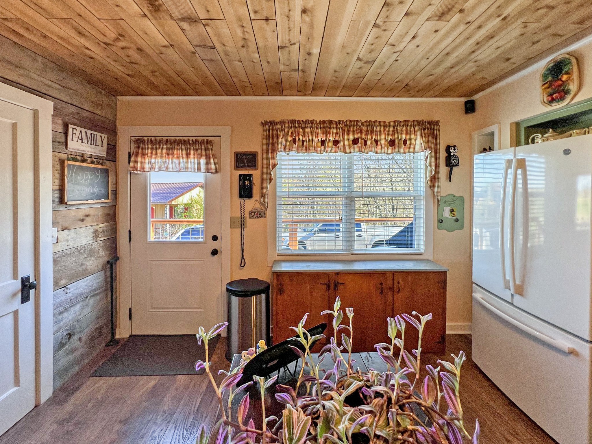 1259 Rocky Hill Estates Rd