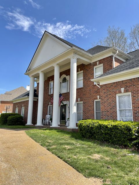 9272 Hunterboro Dr Brentwood TN 37027