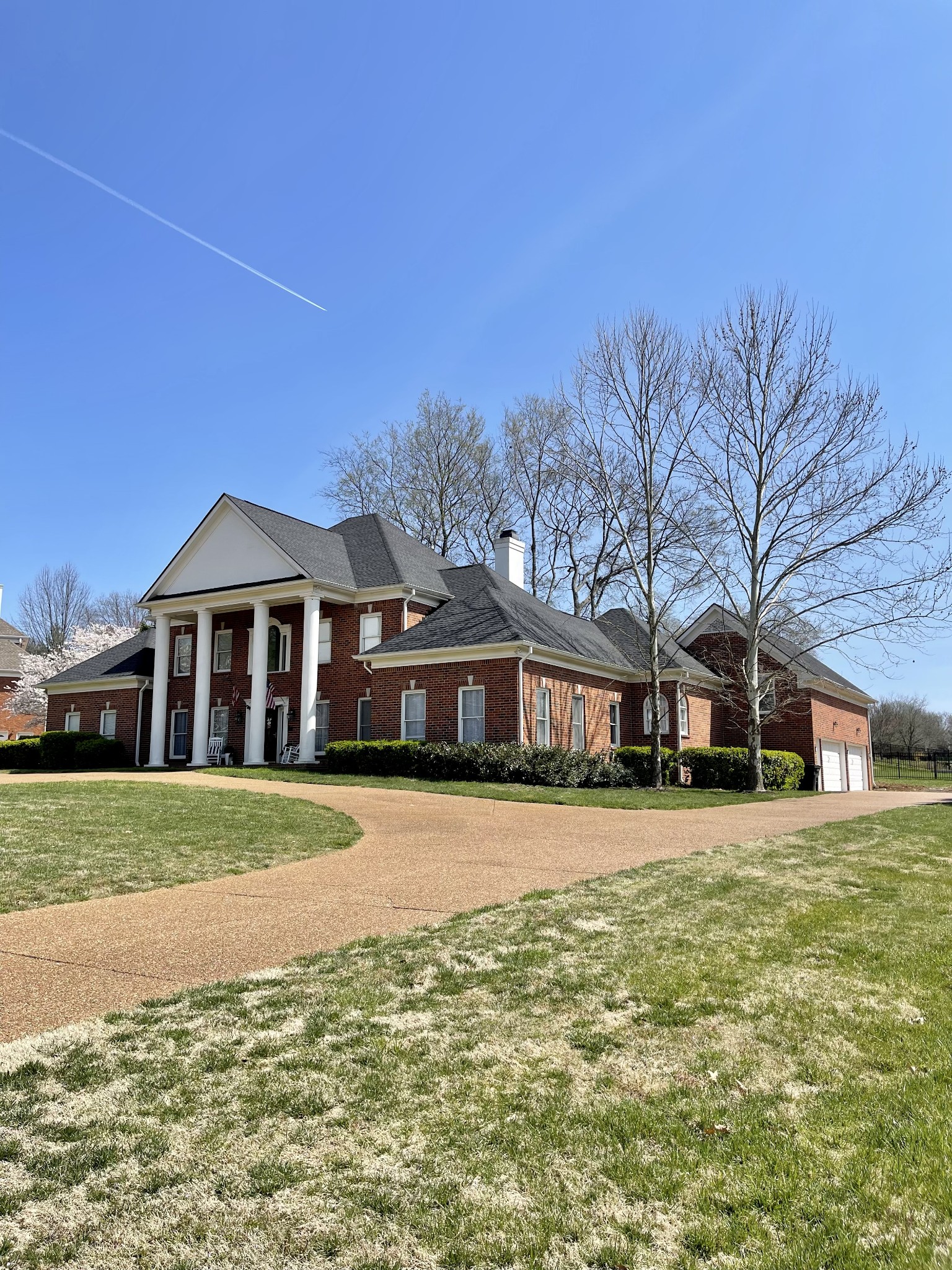9272 Hunterboro Dr