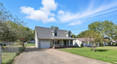 108 Oak Tree Dr Oak Grove KY 42262