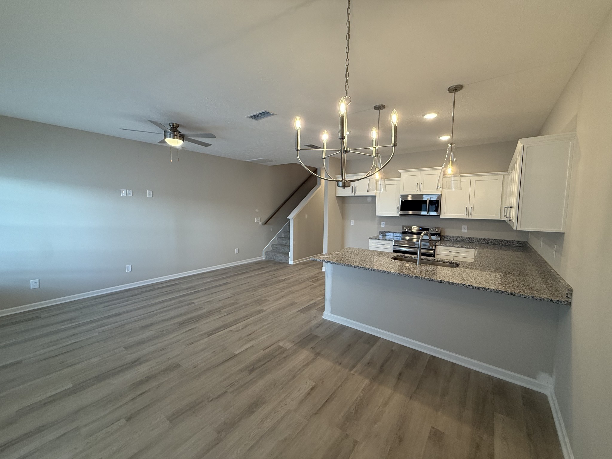 32 Hardwood Rd