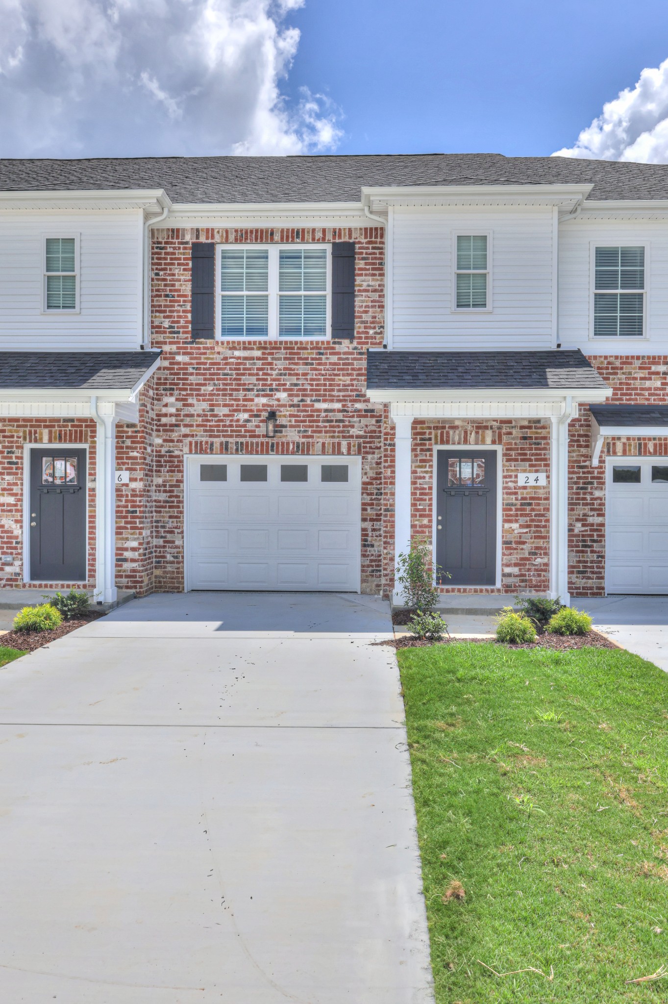 32 Hardwood Rd