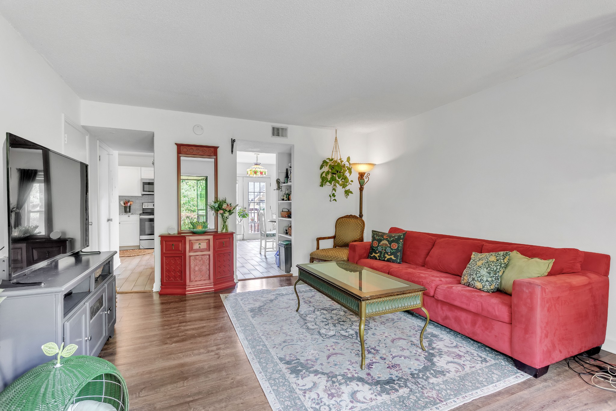 500 Paragon Mills Rd D4
