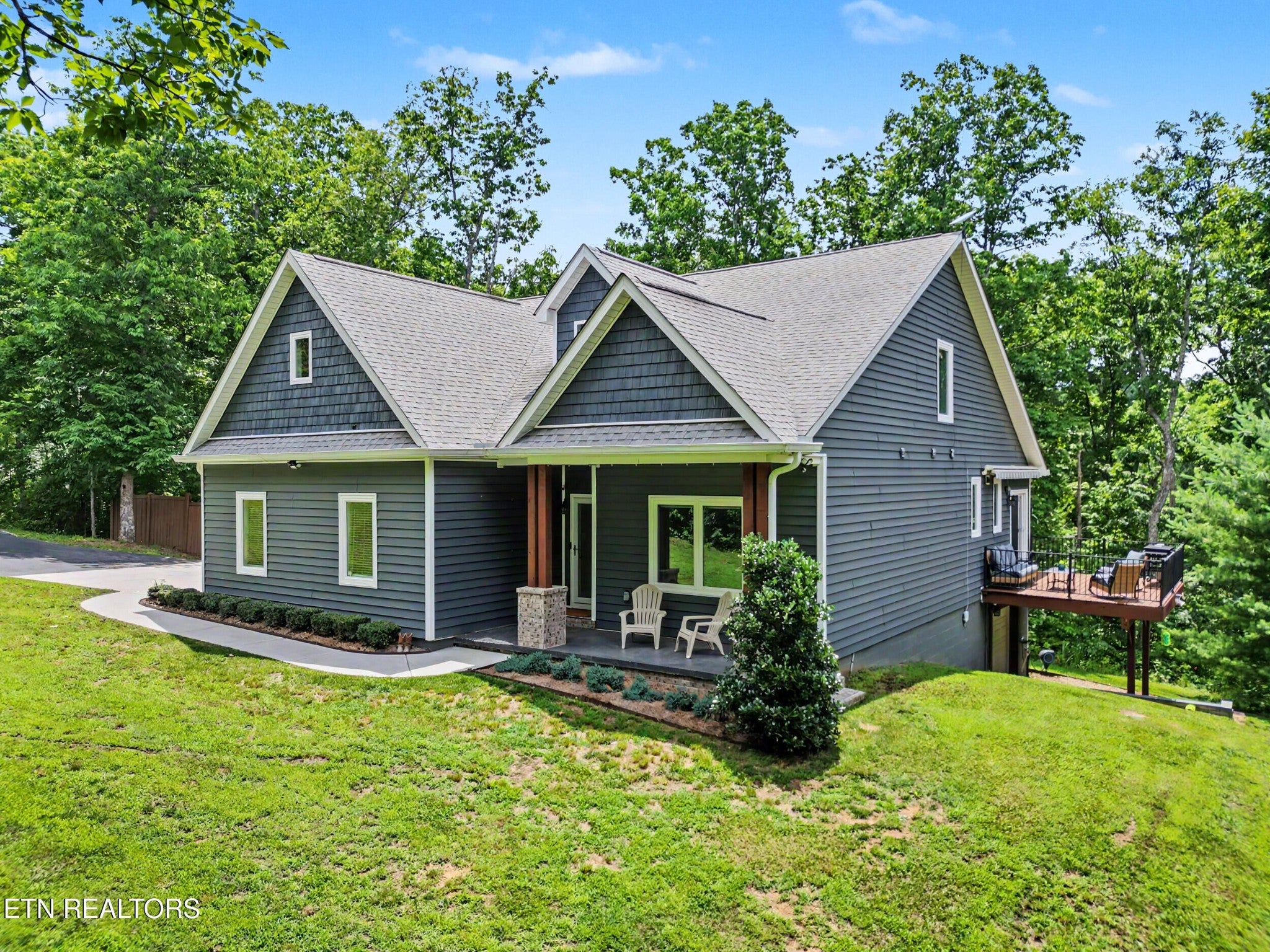 9133 Lynnwood Lane