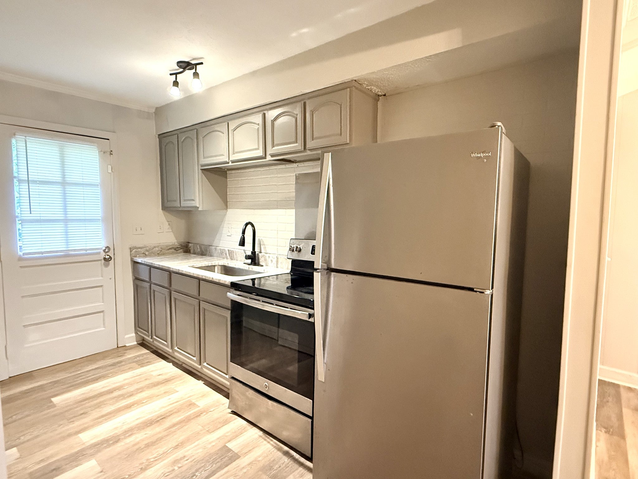 2121 Bracey A