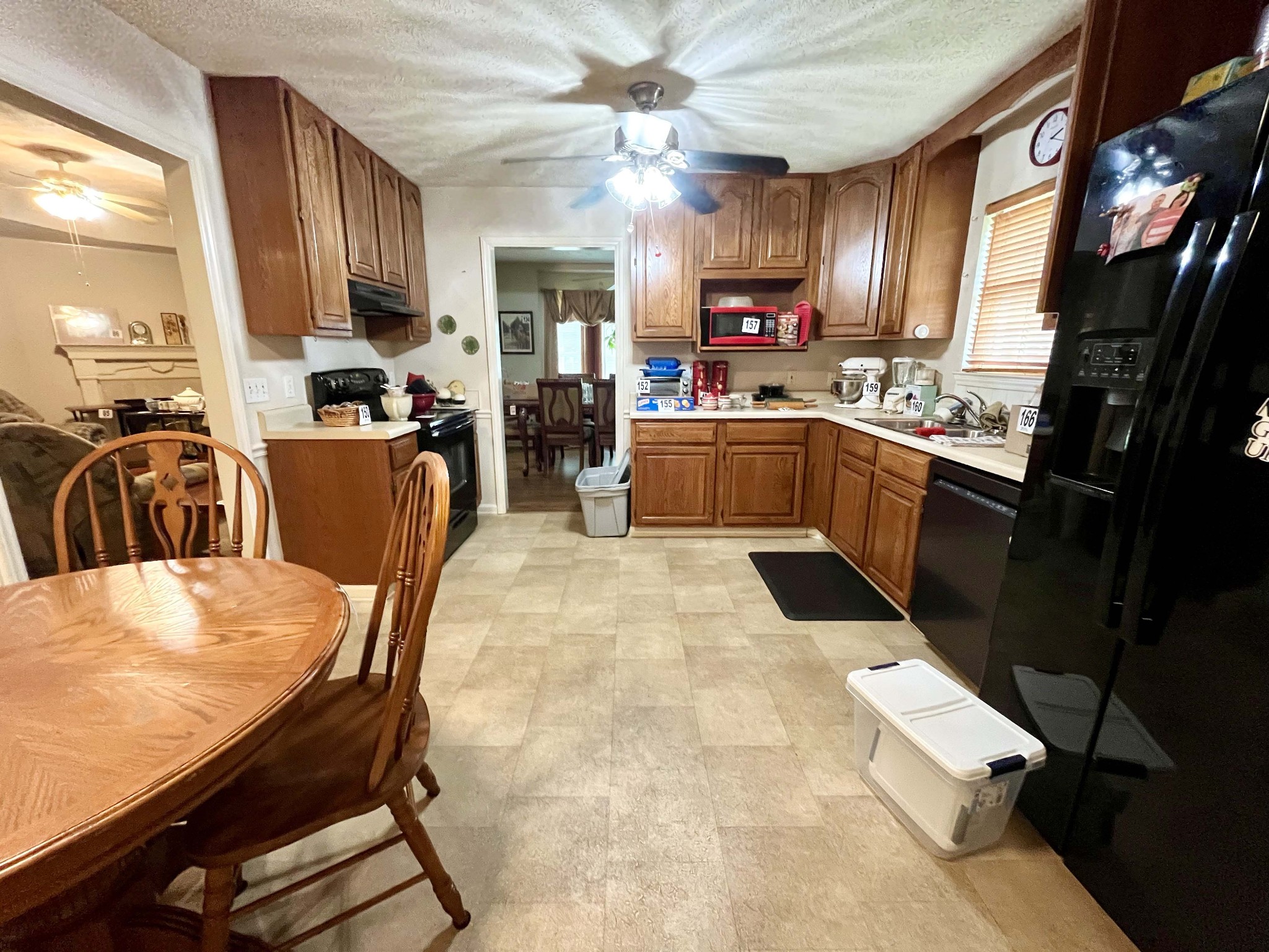 1806 Iroquois Ct