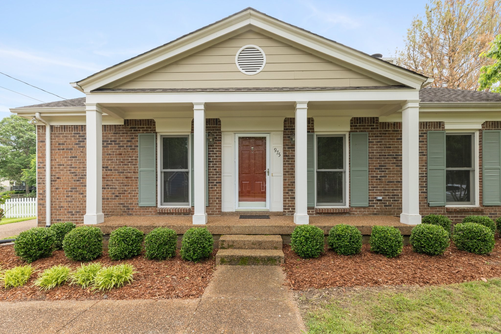 975 Beech Bend Dr