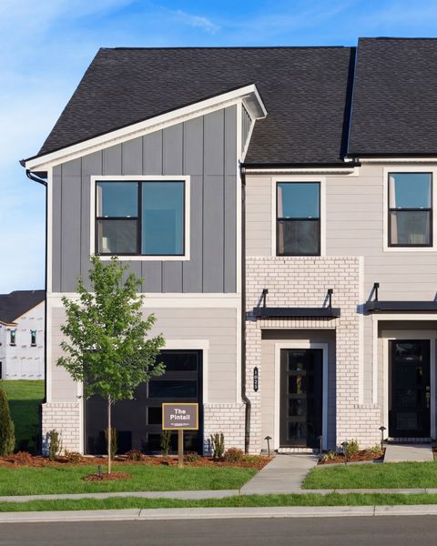 Photo of 1156 Old Creek Bend, Gallatin, TN 37066 (MLS # 3150127)