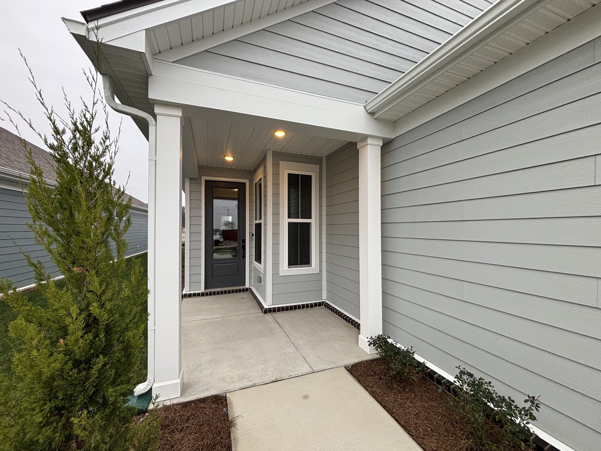 519 Scarlet Oak Road