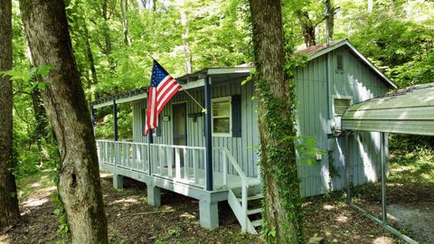 219 Coys Cove Ln Gainesboro TN 38562