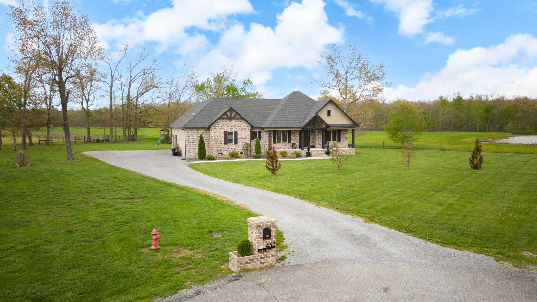 433 Kelsie Dr