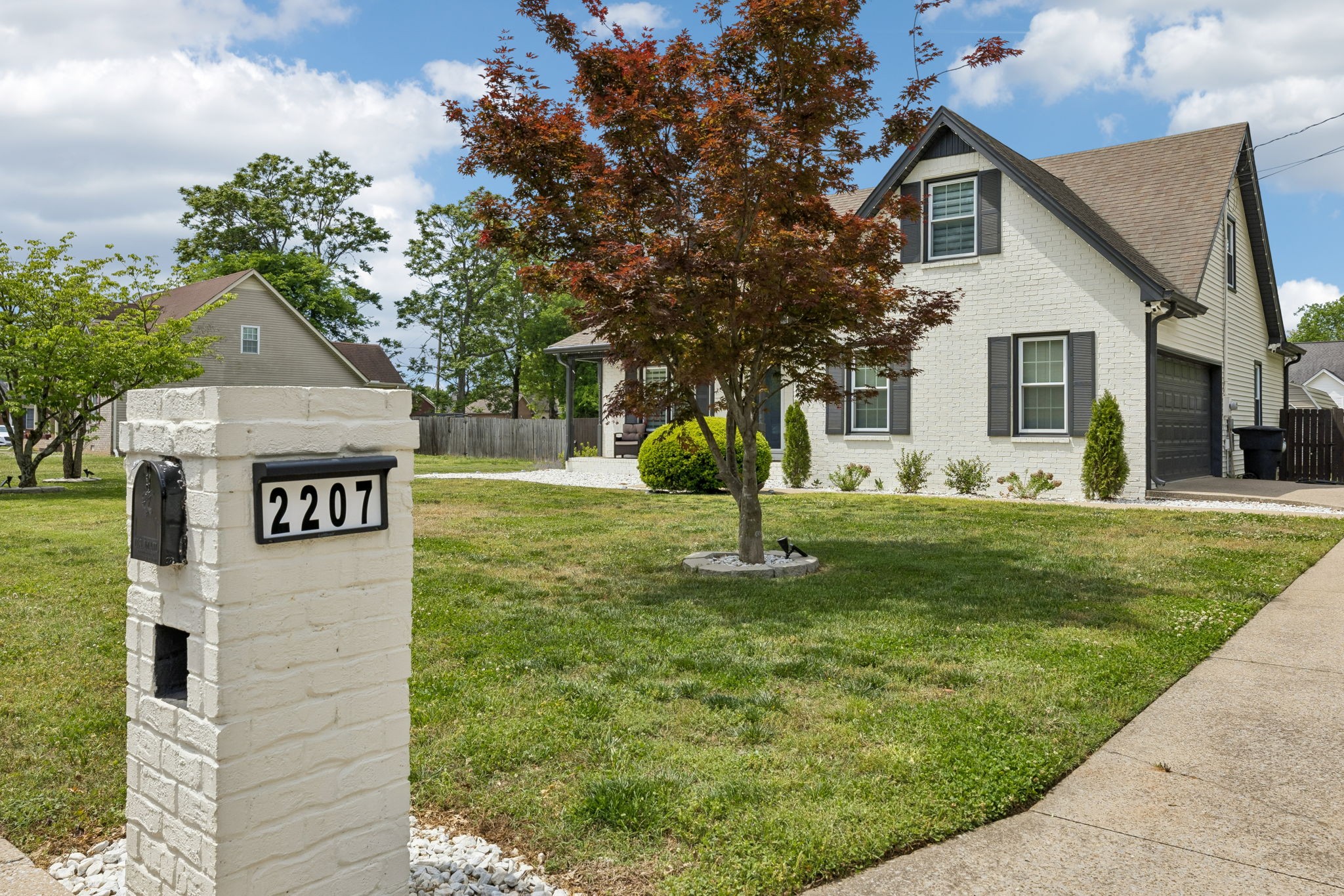 2207 General Kirk Dr