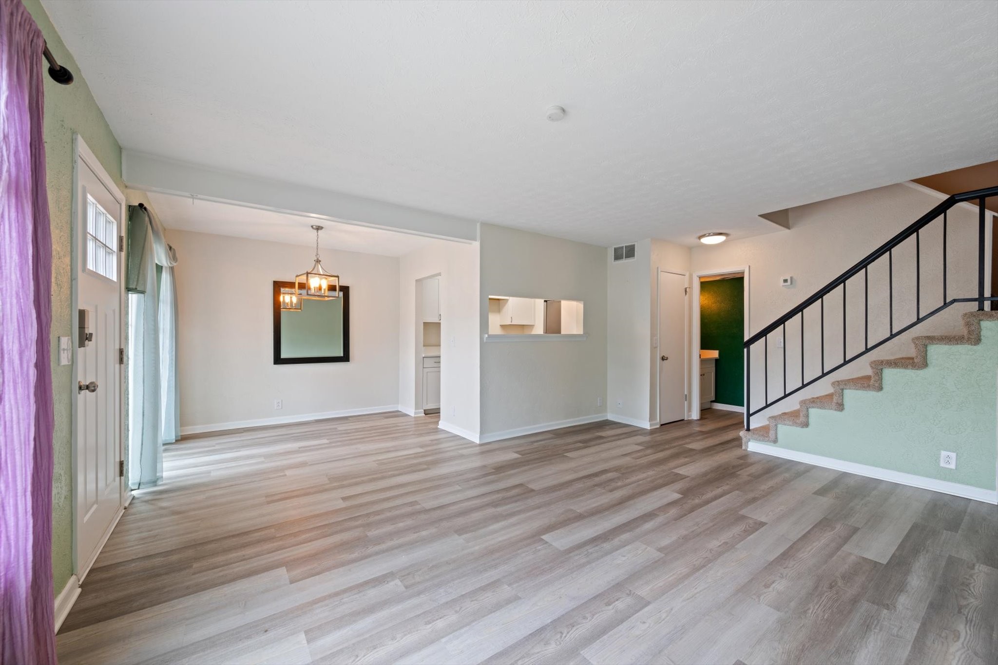 810 Bellevue Rd 214