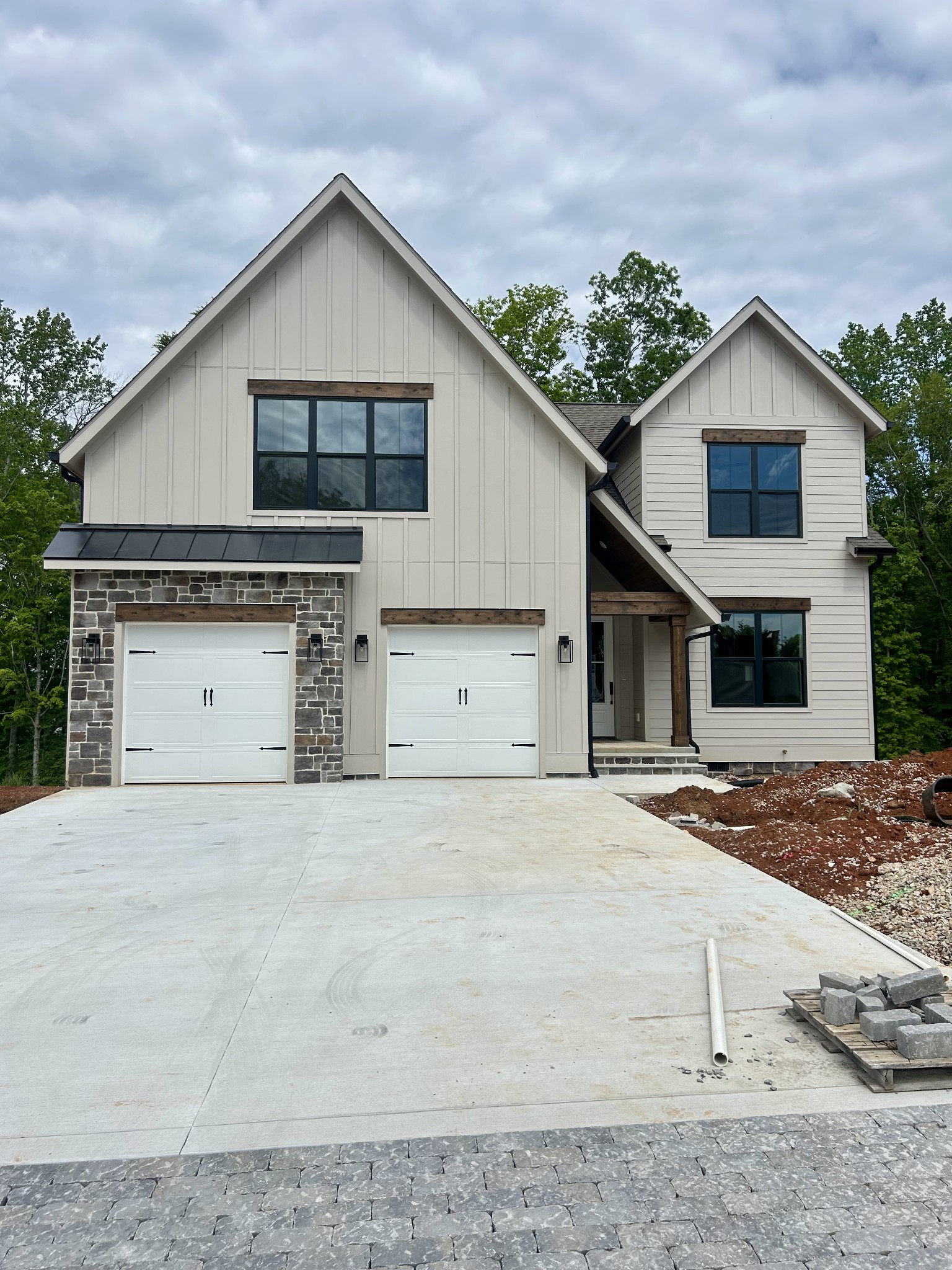 732 Fanning Bend Dr