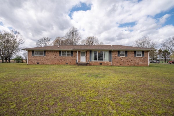 717 BRENDA AVE, LORETTO, TN 38469 - Image 4005daef2eed0dffa25ef077c3e60dbe/688925302