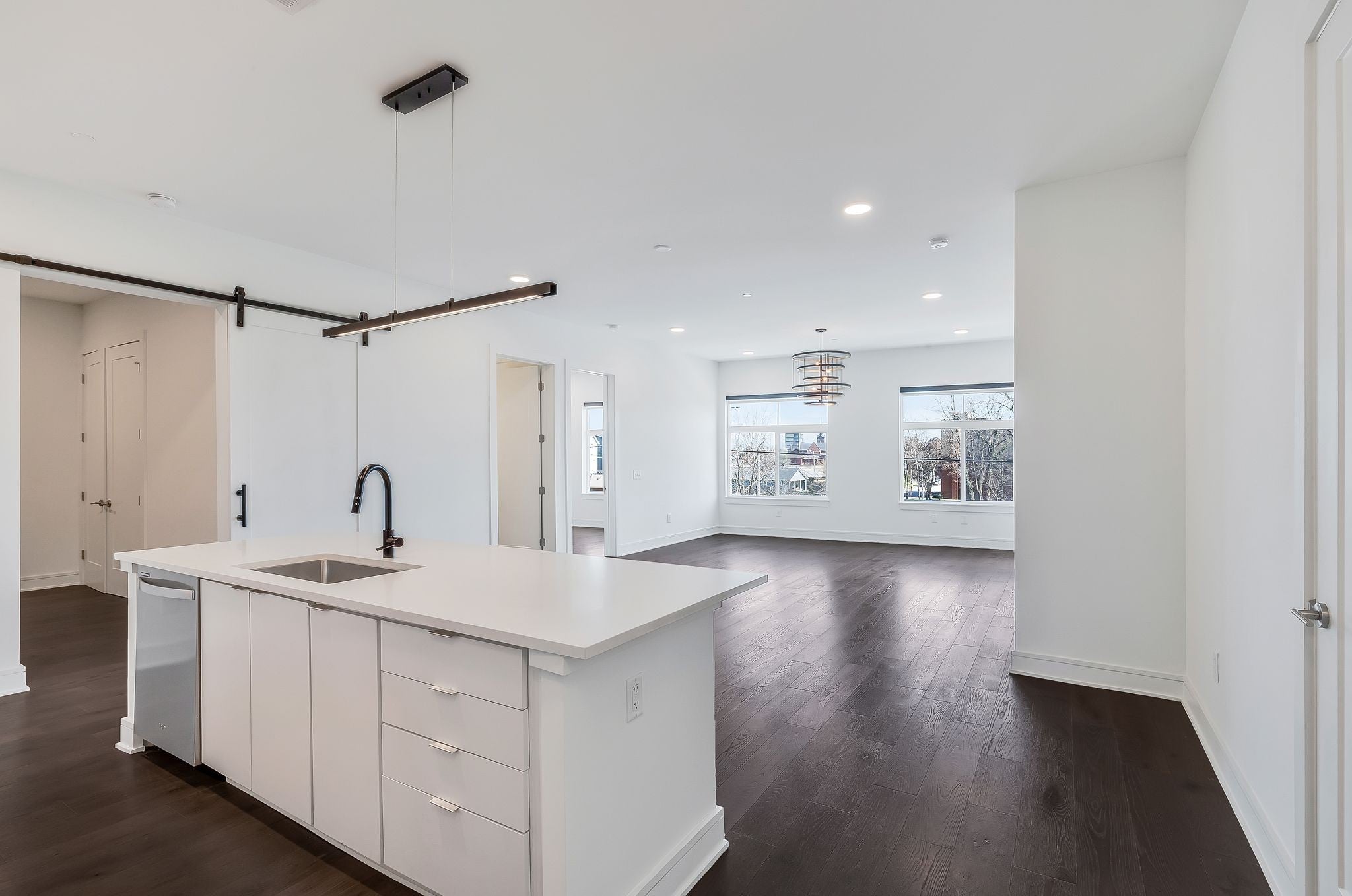 2-bed condo for sale in Nashville, TN 37208, 1125 10th Ave N 205 1125 10th Ave N 205, Nashville TN 37208 2-bed condo, photo 2 of 40