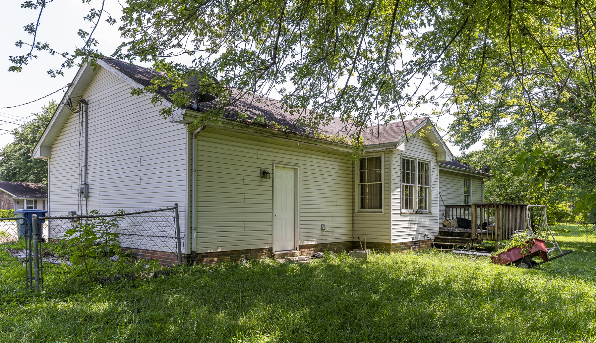 Clarksville, Tennessee 37040, United States, 3 Bedrooms Bedrooms, ,1 BathroomBathrooms,Residential,Coming Soon,135522