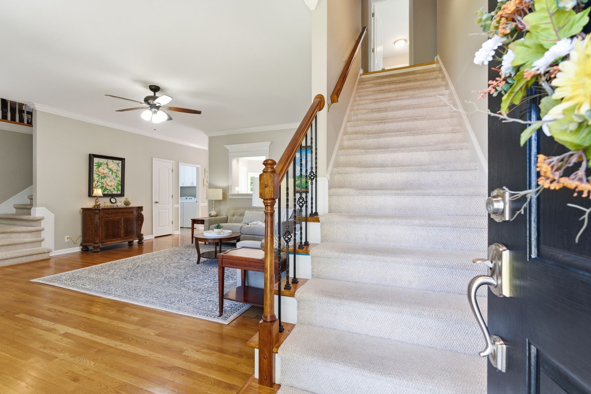808 Peconic Pl