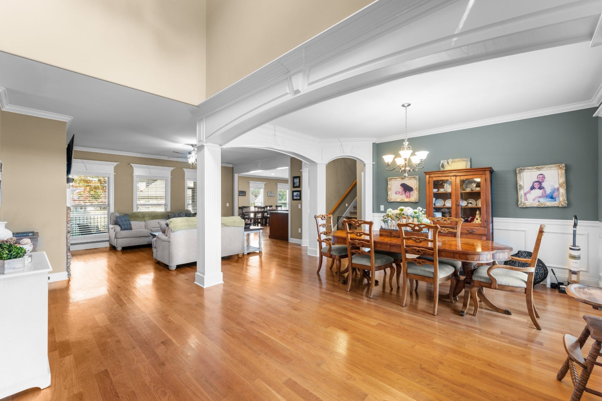 2707 Battleground Dr