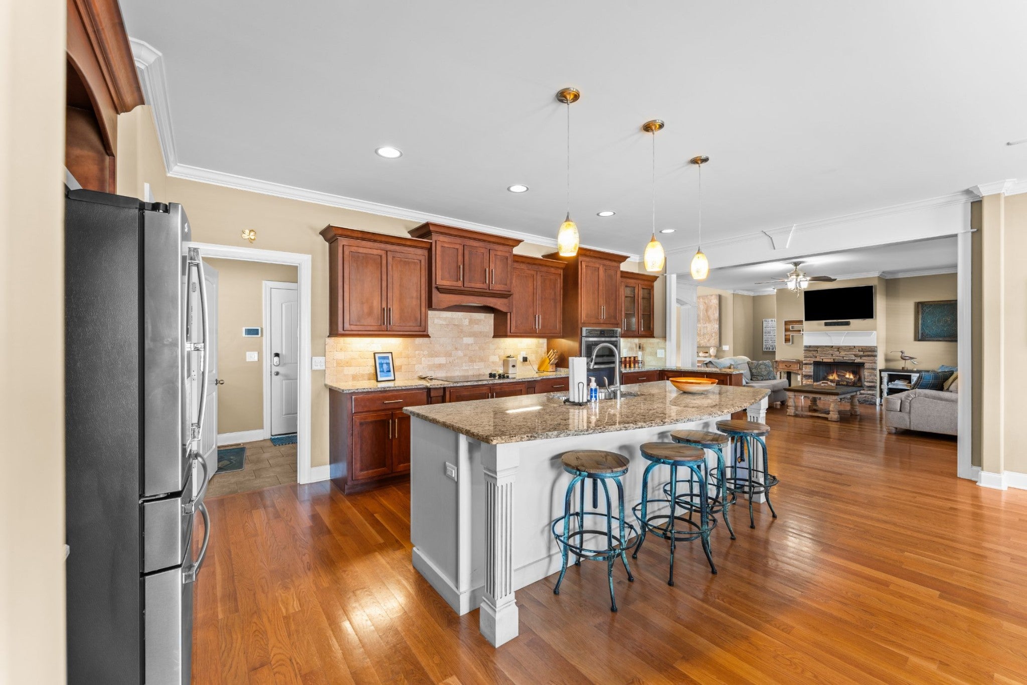 2707 Battleground Dr