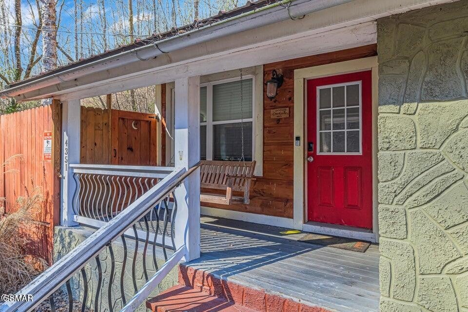 4351 Manis Hollow Road
