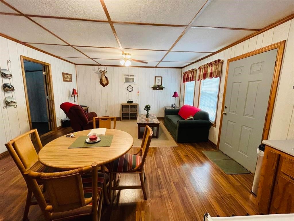 228 BF TERRY CIR