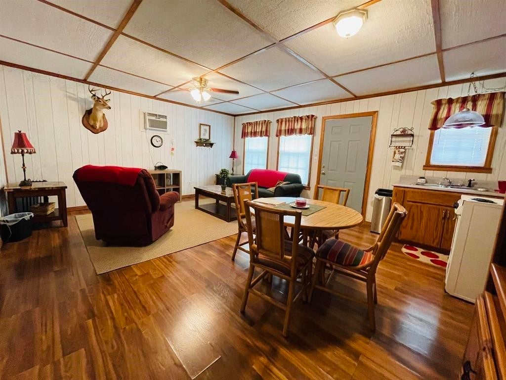 228 BF TERRY CIR
