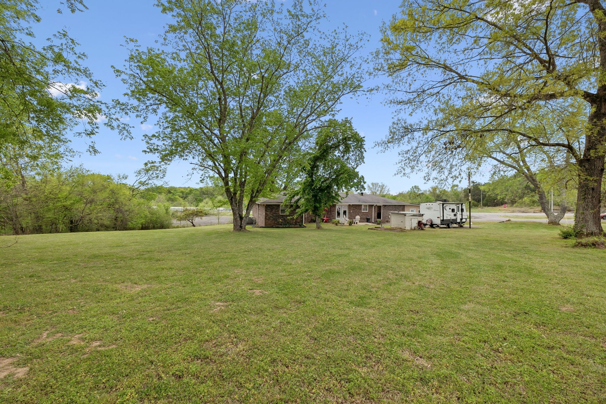 7102 Hartsville Pike