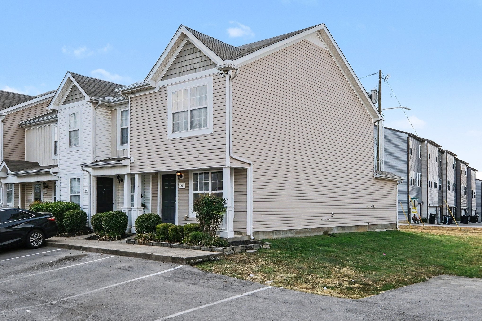 1041 Arlene Dr
