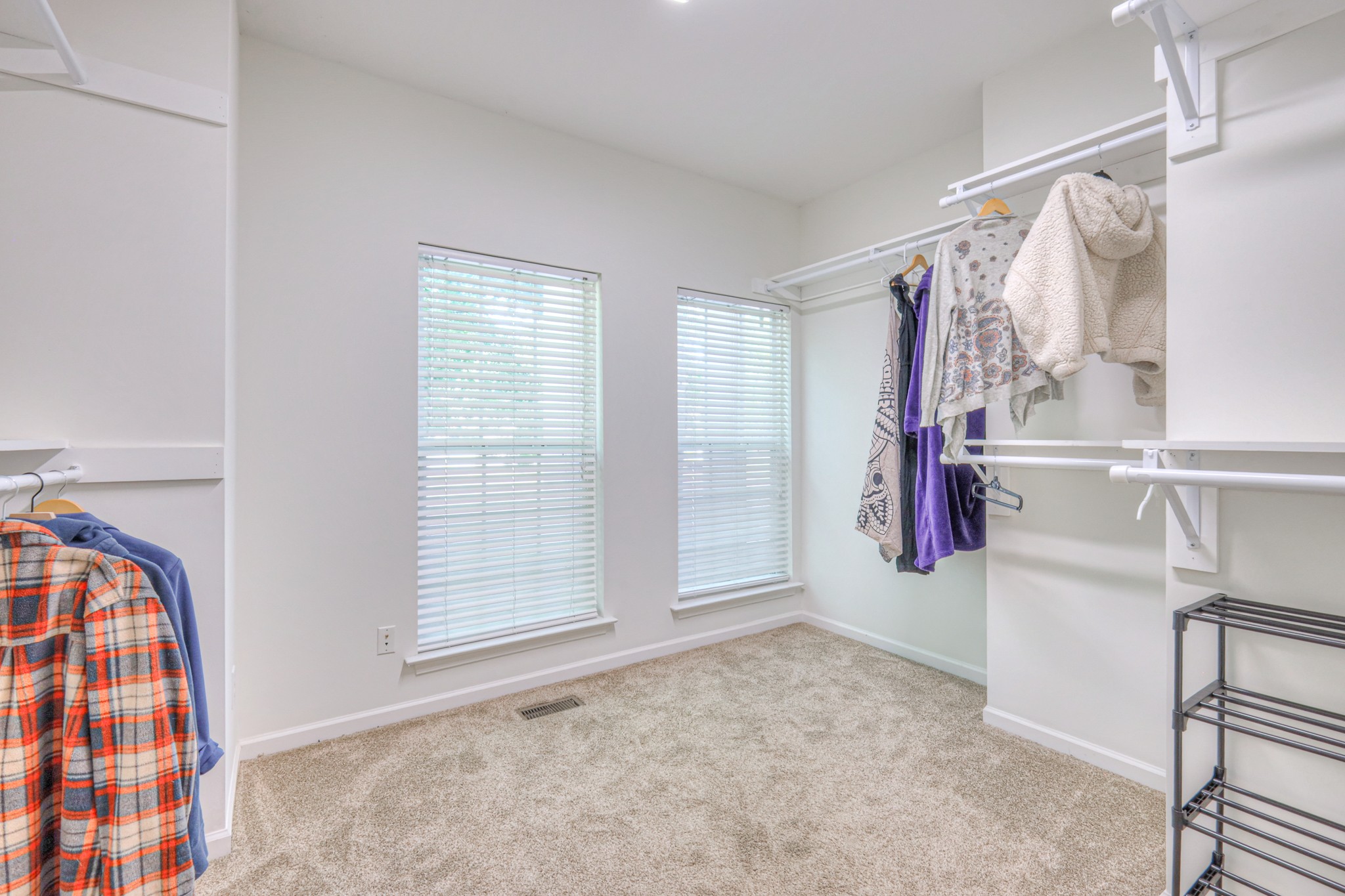 4002 Lattigo Ct