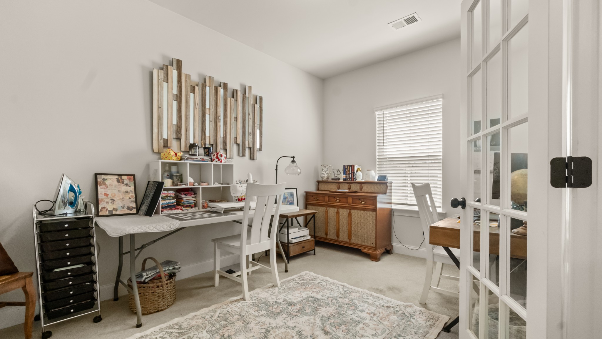 1054 Holland Ridge Way