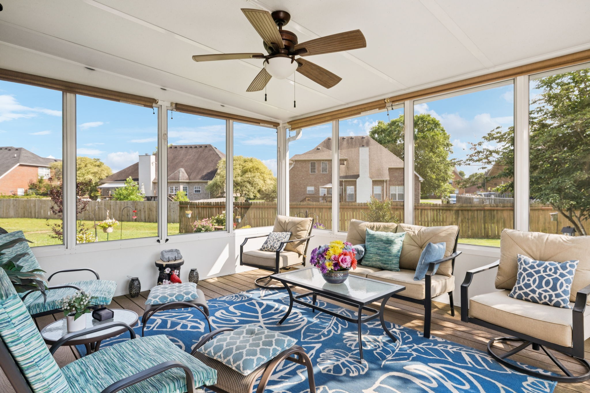 2311 Sunland Ct