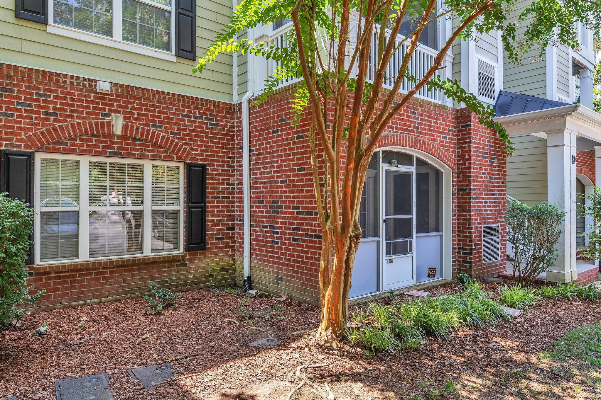 4848 Bevendean Dr 6