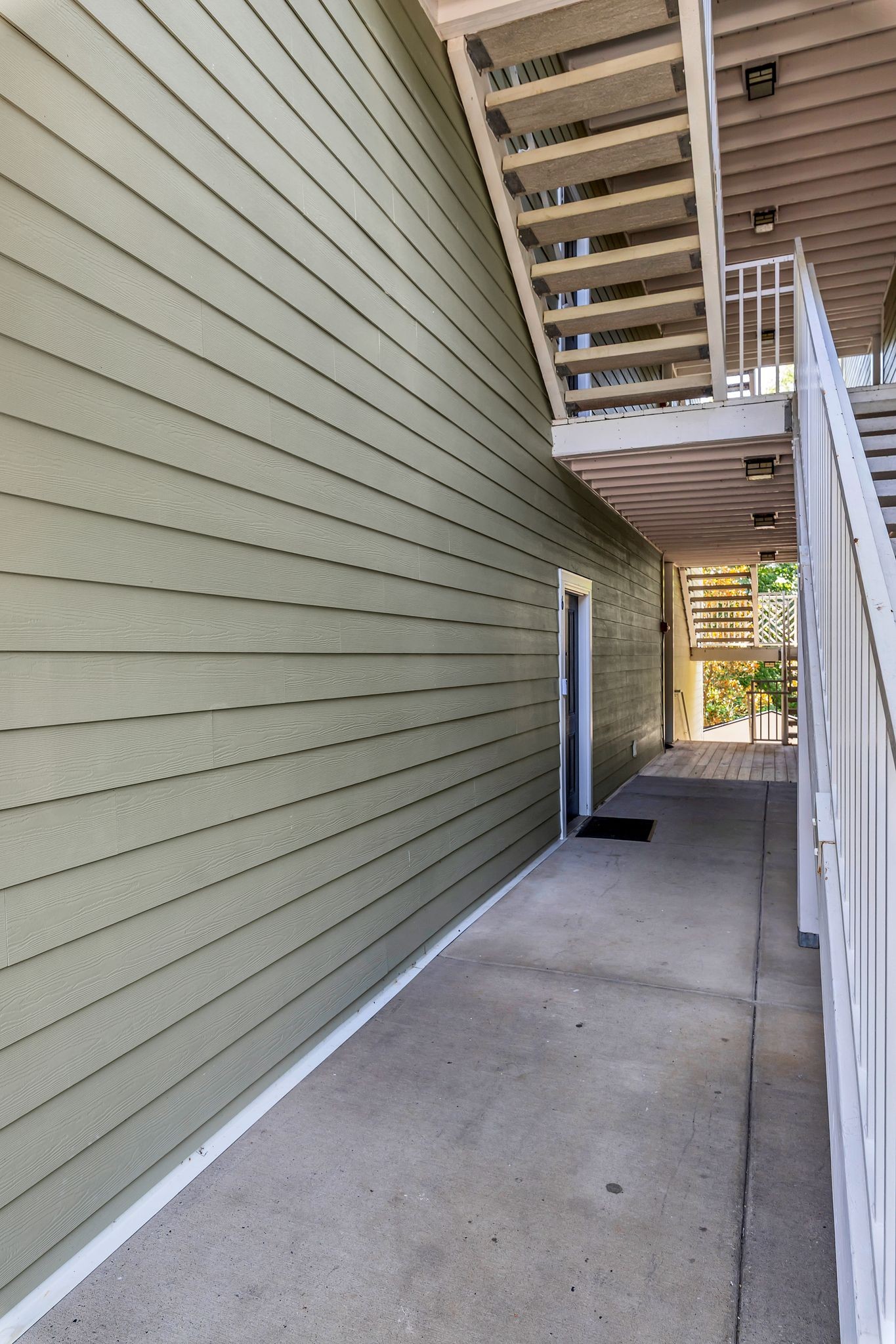 4848 Bevendean Dr 6