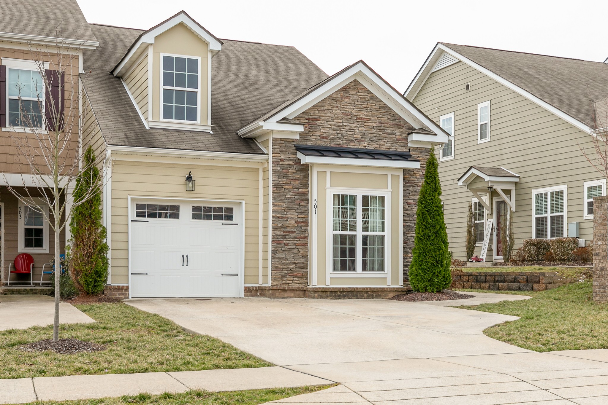 Photo 5 of 27 of 501 Shirebrook Cir townhome