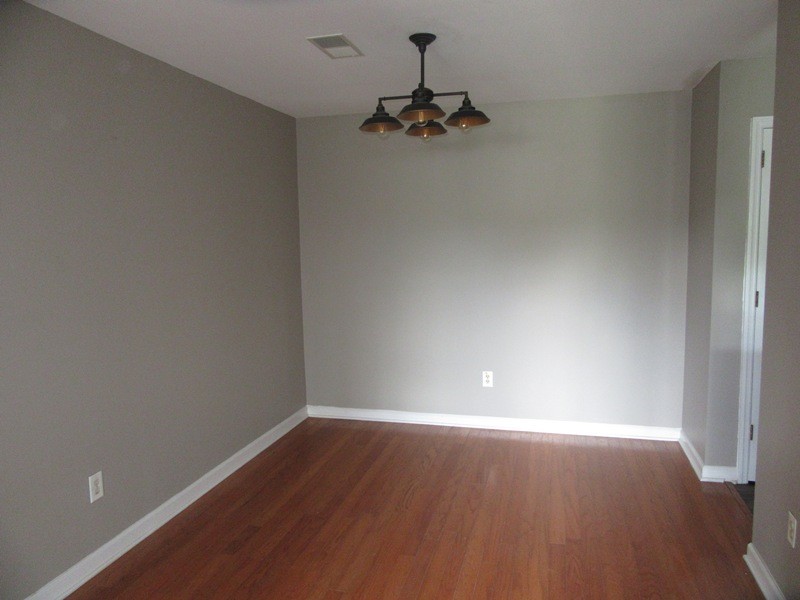 470 S Main St 203