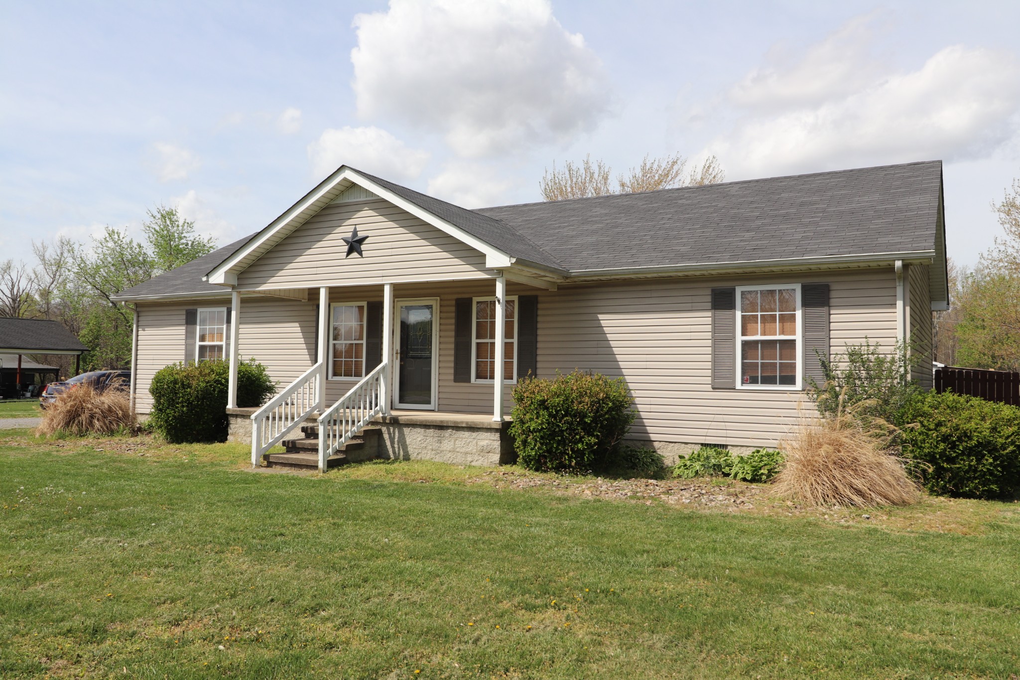 353 Stevens Cir