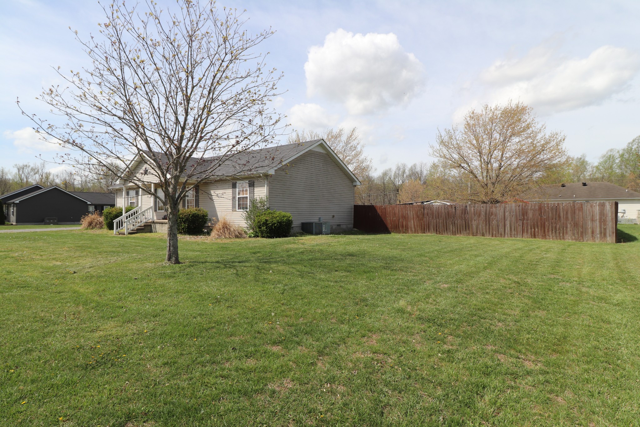 353 Stevens Cir