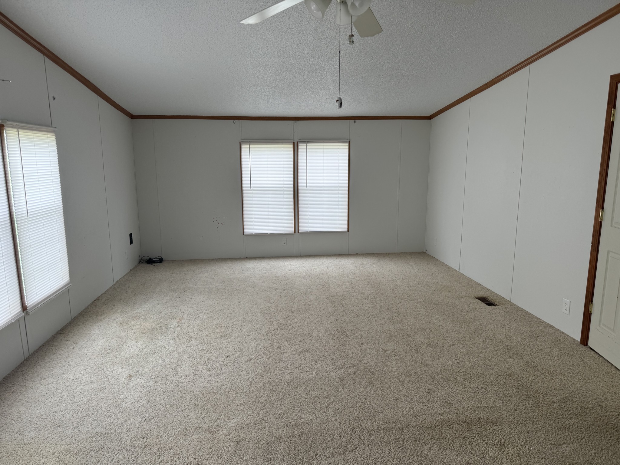 65 Carol Knight Rd