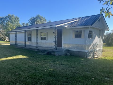 794 Smith Bend Ln Gainesboro TN 38562