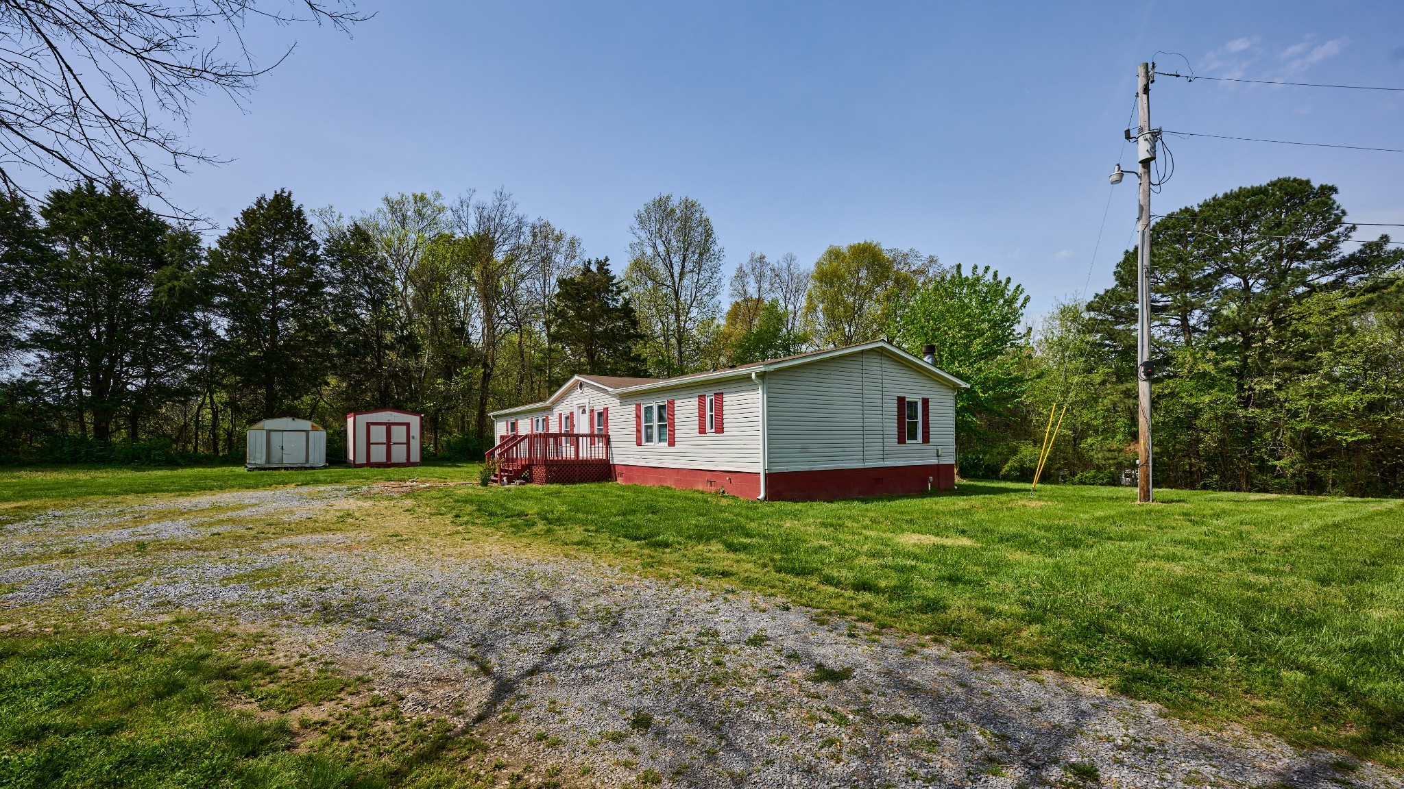 249 N Centerpoint Rd