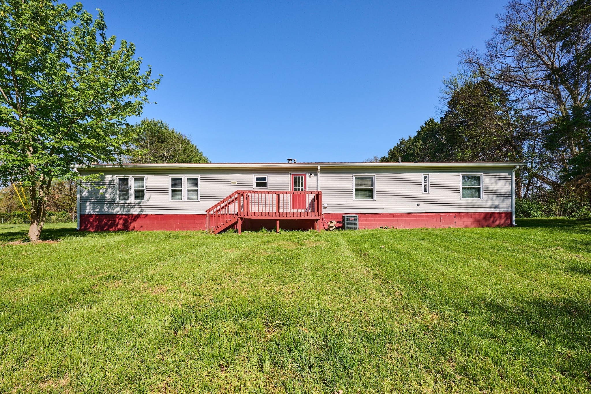 249 N Centerpoint Rd