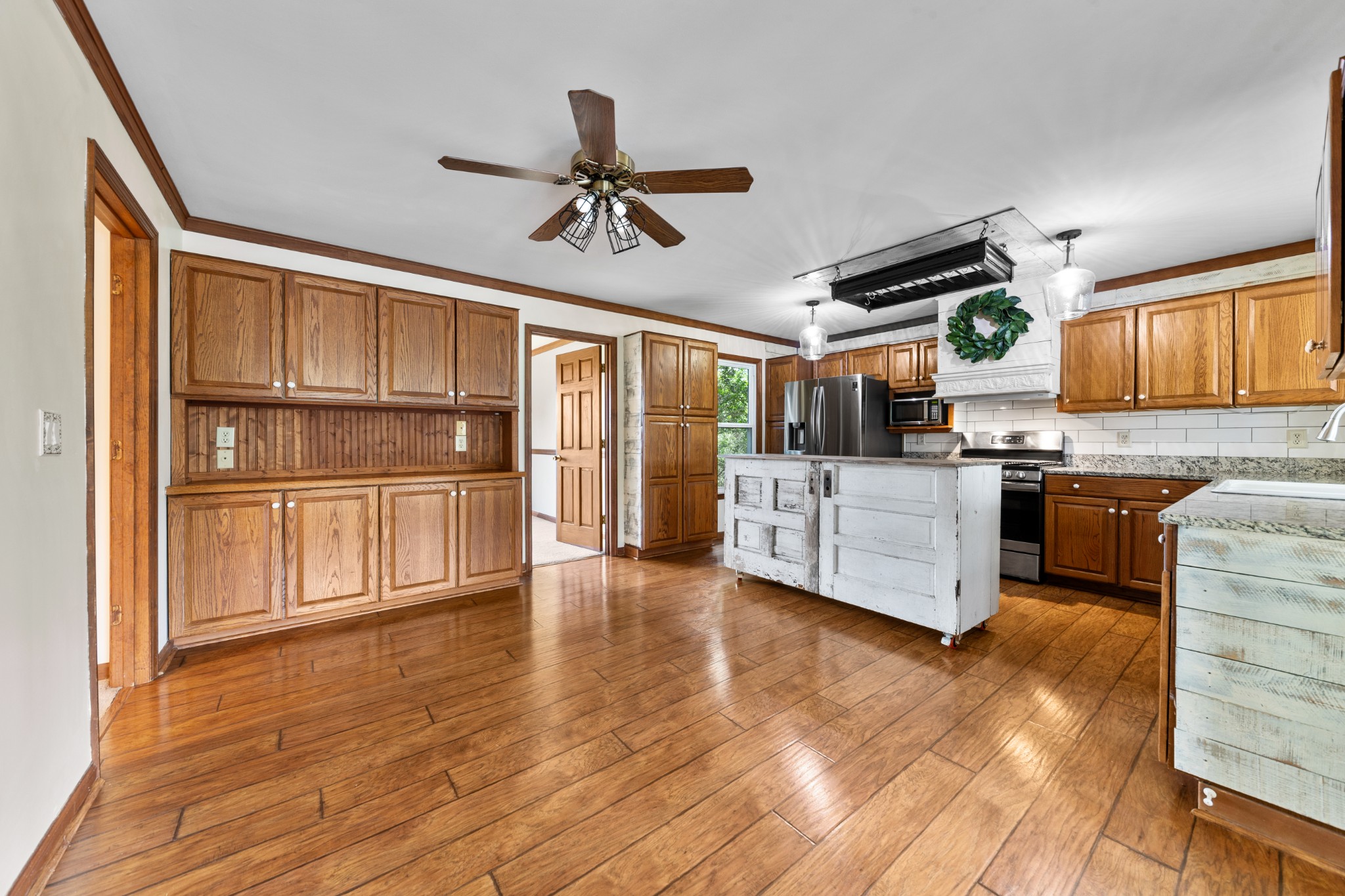 1056 S Cross Bridges Rd