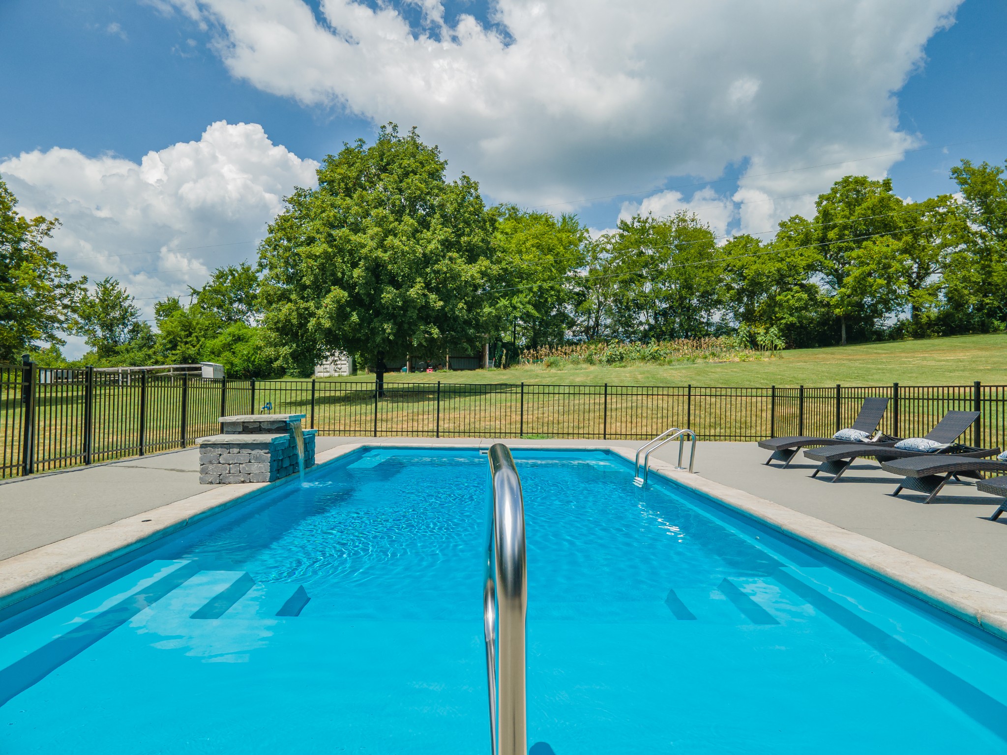 1056 S Cross Bridges Rd