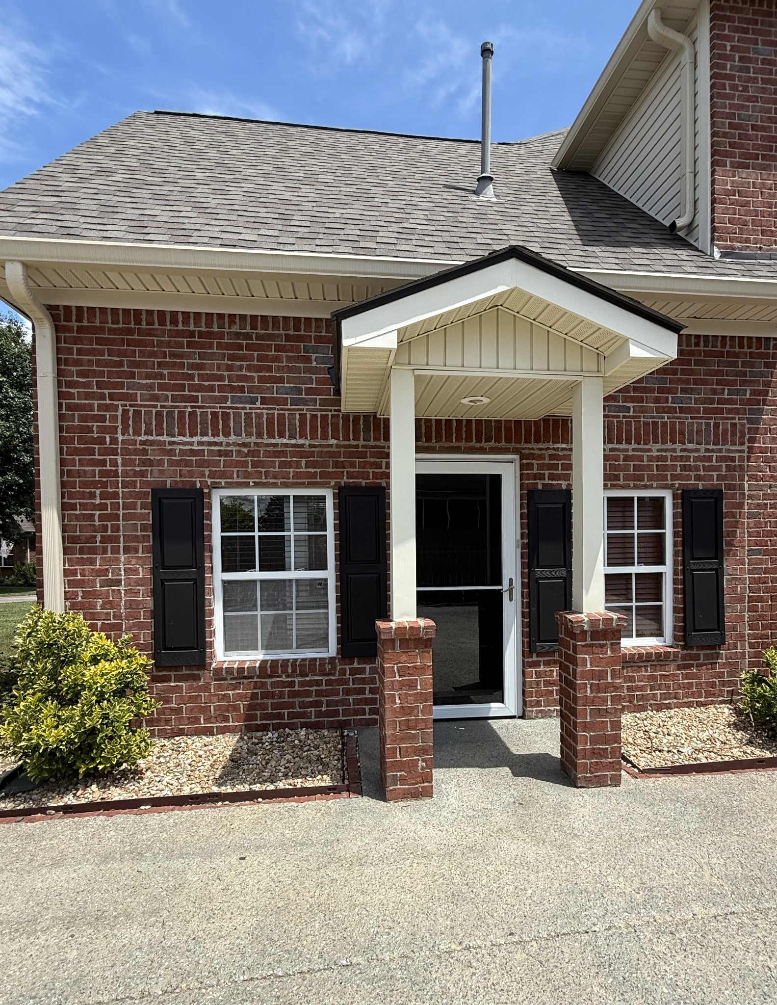 2307 Katie Ct