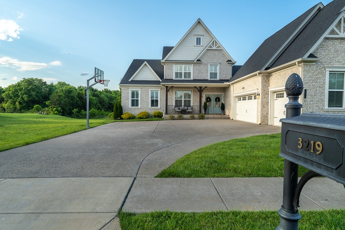 Middle Tennessee Properties 3 3219 Bradfield Dr