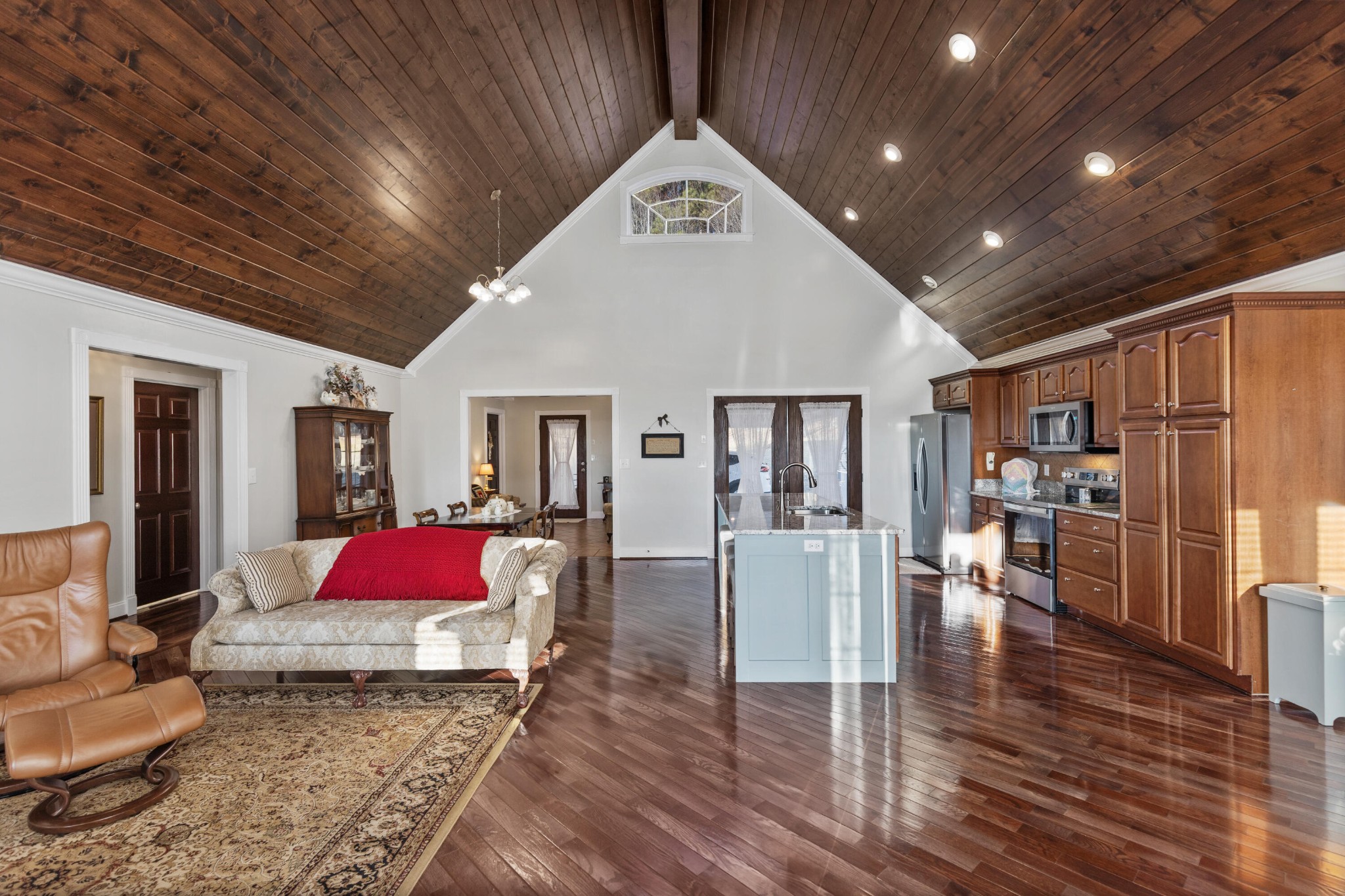 121 Hiwassee Drive NE