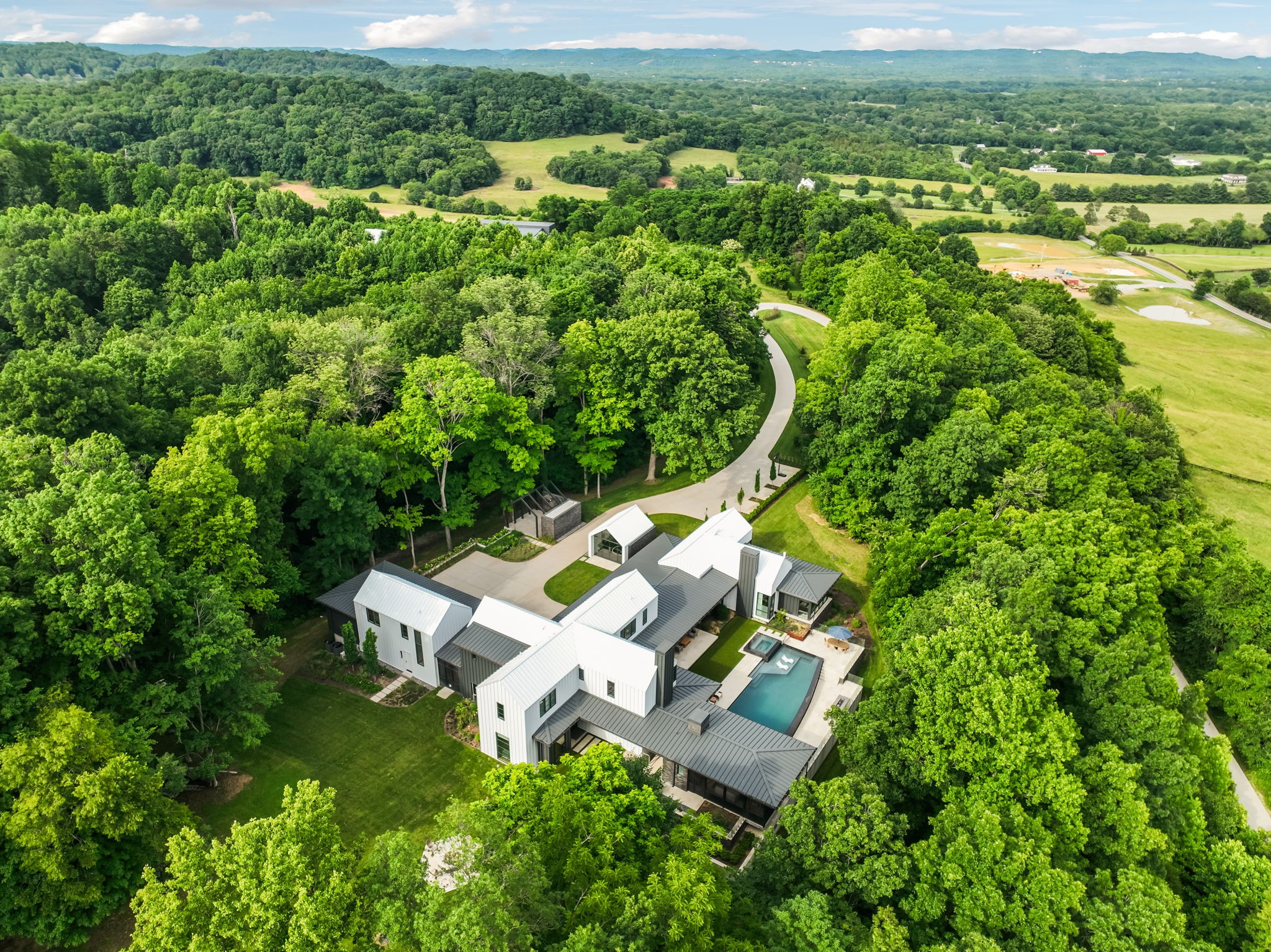 2014 Old Hillsboro Rd